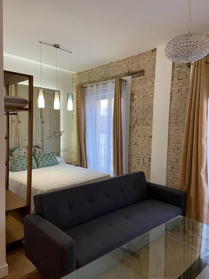 Апартаменты Casa Naia Santa Rufina 7 Севилья Экстерьер фото
